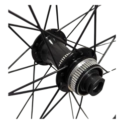 ROUE AV SHIMANO RS170 DISC -vélo Magasin de vente roue av shimano rs170 disc 1